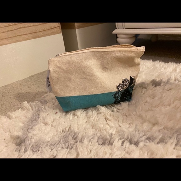 DISCONTINUED Sandcloud Pouch - Picture 10 of 10